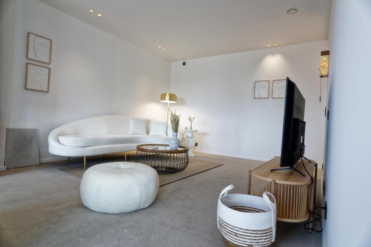 Aparthotel Les Terrasses De Sainte Waudru Mons Exterior foto